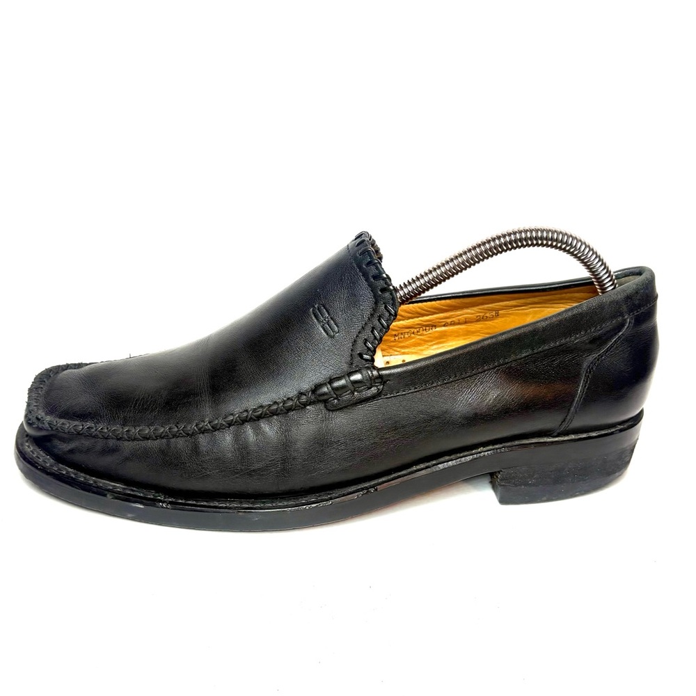 Balenciaga Italian Black Leather Driving Loafer | 9 - Picture 3 of 12